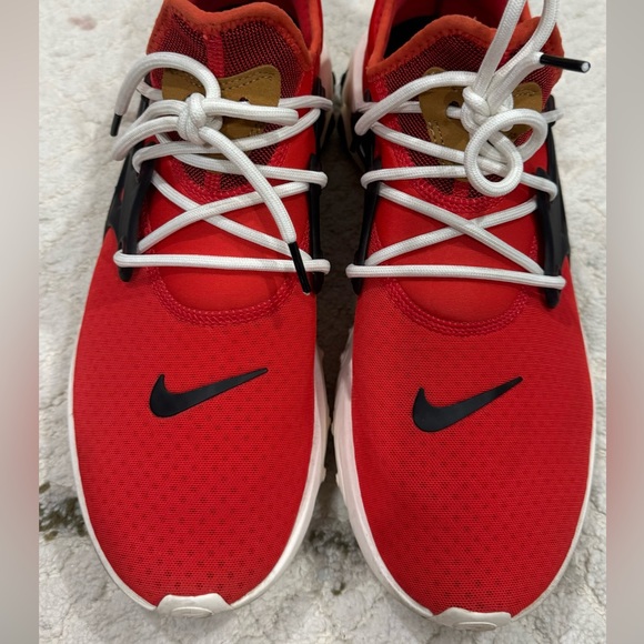 Nike React Presto Tomato Tornado Size 10.5 - Picture 4 of 8